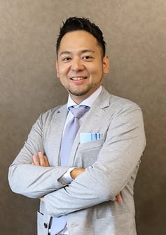教育フィールドセールス部 部長 松岡